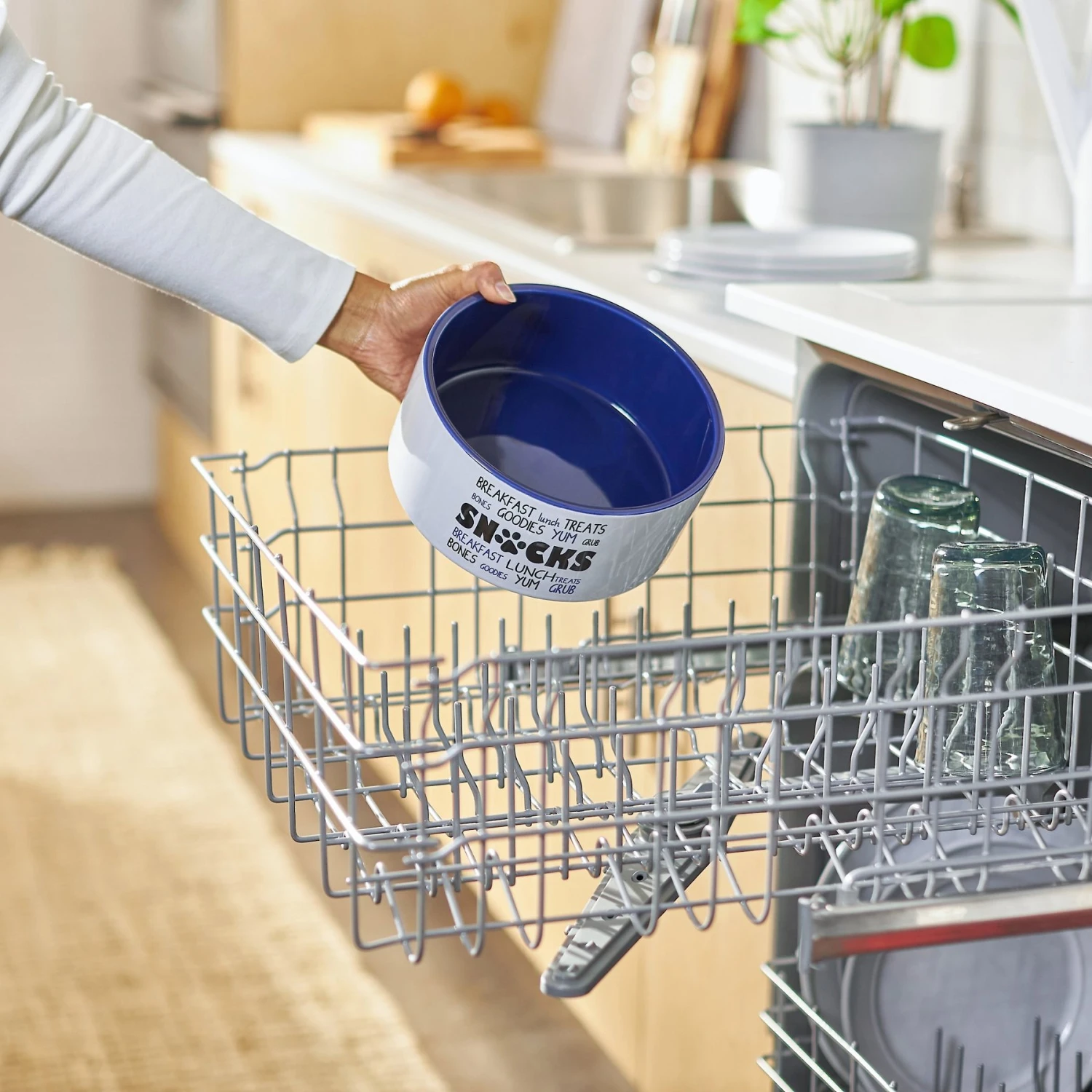 Frisco Food & Paw Non-skid Ceramic Dog Bowl 6 Frisco Food & Paw Non-skid Ceramic Dog Bowl - Image 6