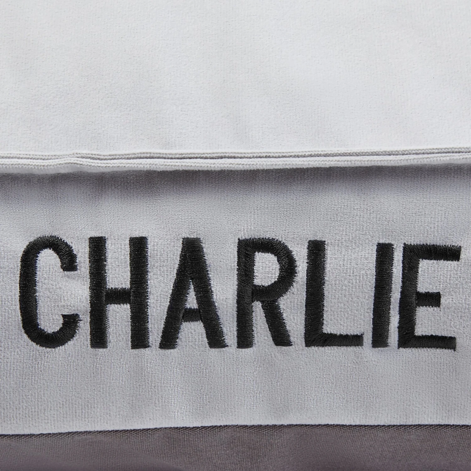 Frisco Personalized Silver Bolstered Bed With Silver Check Bolster, X-Large 4 Frisco Personalized Silver Bolstered Bed With Silver Check Bolster, X-Large - Image 4