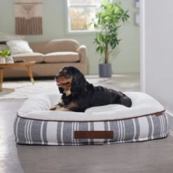 Frisco Farmhouse Rectangular Bolster Dog Bed W/ Removable Cover